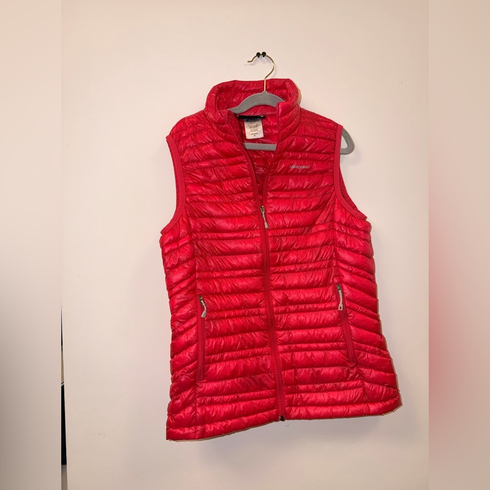 Patagonia Women's Vibrant Red Quilted Vest